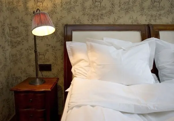 Tek Büyük Yataklı Oda (Mahravillan)