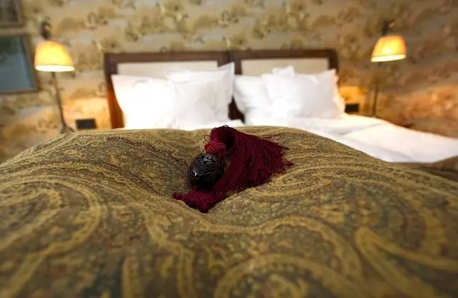 Tek Büyük Yataklı Oda (Mahravillan)