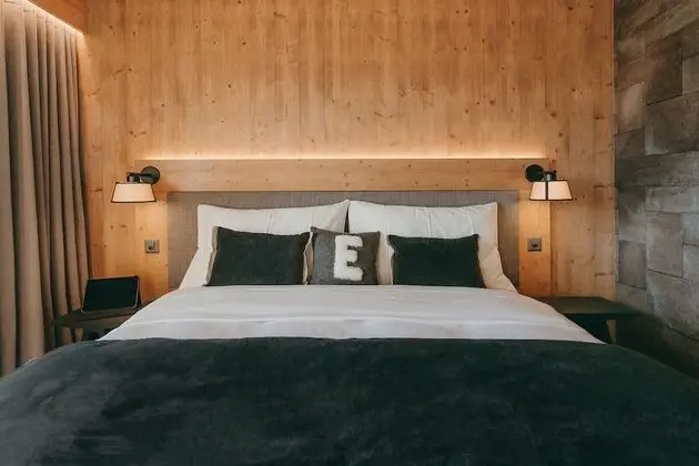 Panoramic Tek Büyük Yataklı Oda