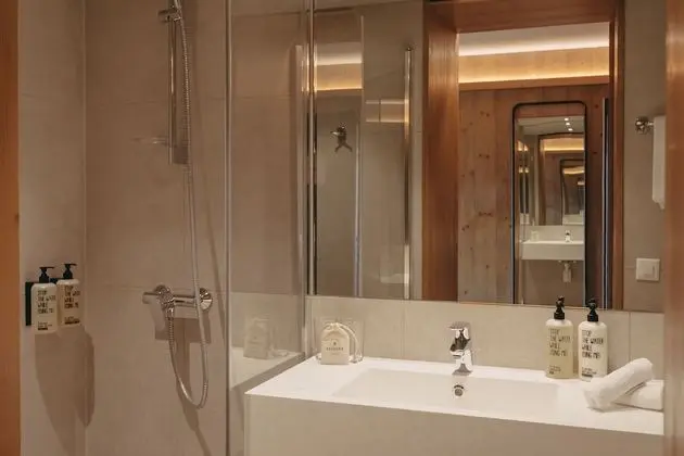 Standard Tek Büyük Yataklı Oda (Cosy)