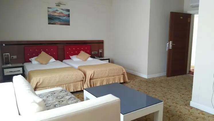 Deluxe Dört Kişilik Oda