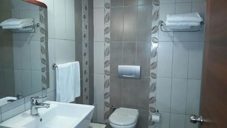 Deluxe Dört Kişilik Oda