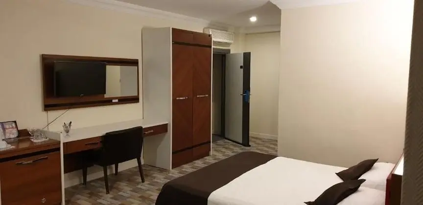 Deluxe Dört Kişilik Oda