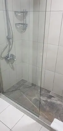 Deluxe Dört Kişilik Oda