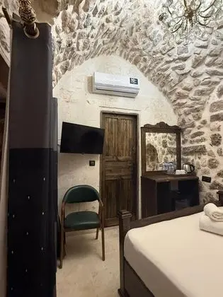 Çift Kişilik,Avlu Manzaralı,Bahçe Katı