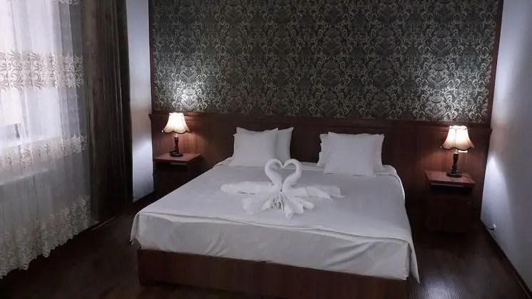 Superior Tek Büyük veya İki Ayrı Yataklı Oda
