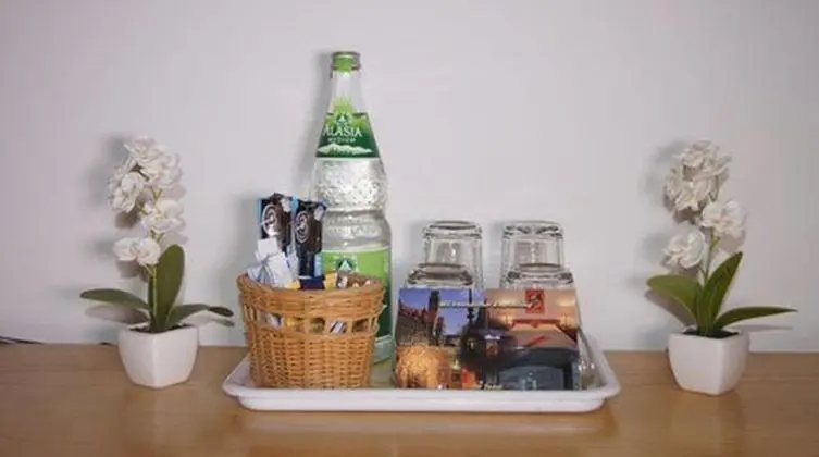 Dört Kişilik Oda, Sigara İçilmez