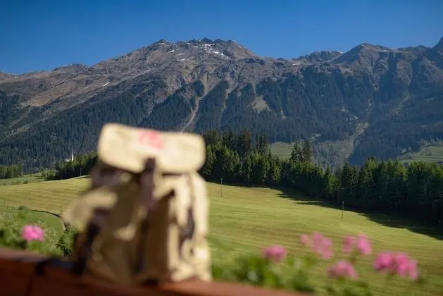 Junior Dört Kişilik Oda, 1 Yatak Odası, Dağ Manzaralı