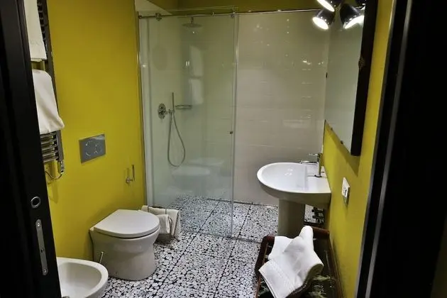 Deluxe Tek Büyük veya İki Ayrı Yataklı Oda