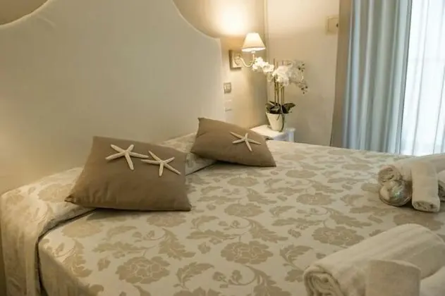 Romantic Tek Büyük veya İki Ayrı Yataklı Oda, Balkon