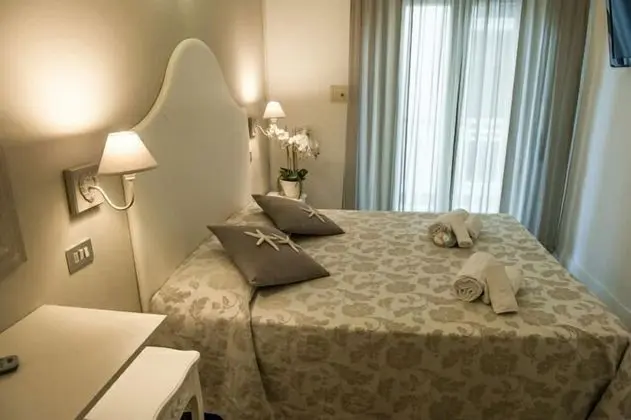 Romantic Tek Büyük veya İki Ayrı Yataklı Oda, Balkon