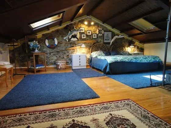 Traditional Kır Evi