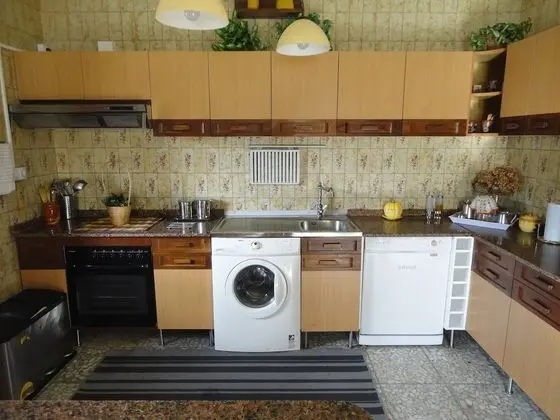 Traditional Kır Evi