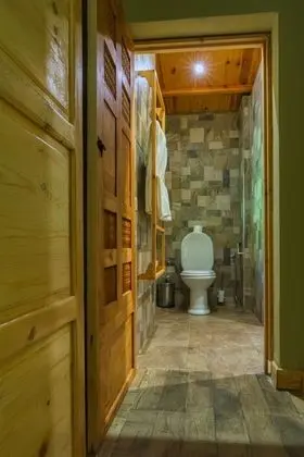 Dağ Evi, Özel Banyo (Ermitage)