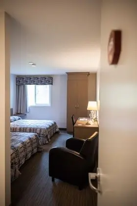 Standard Dört Kişilik Oda, 2 Çift Kişilik Yatak, Özel Banyo