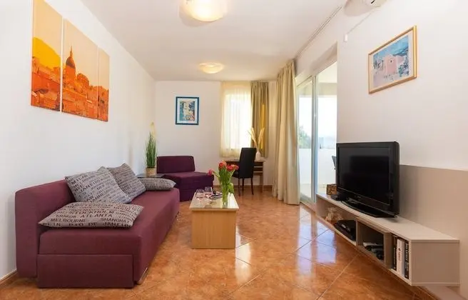 Two-Bedroom Apartment with Balcony and Sea View