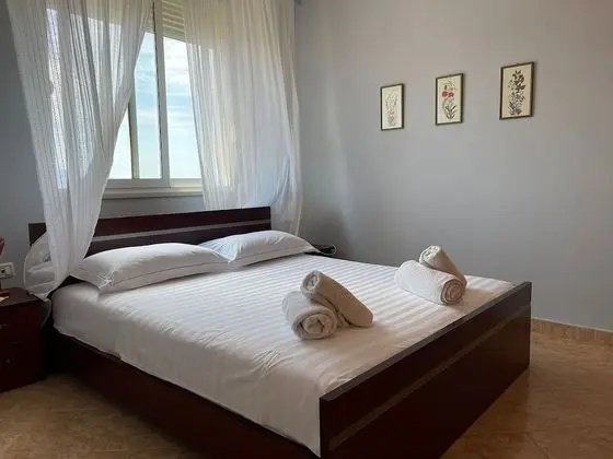 Apart Daire, Deniz Manzaralı