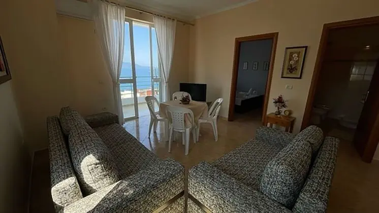 Apart Daire, Deniz Manzaralı