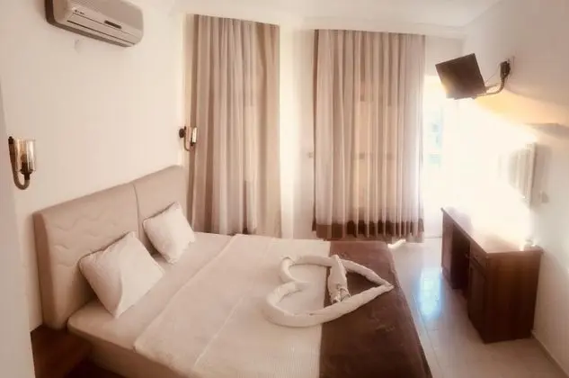 Standart Oda, Bahçe Manzaralı