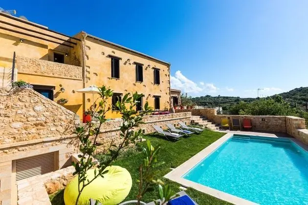 Luxury Villa, 4 Yatak Odası, Kişiye Özel Havuzlu (ΙΙ)
