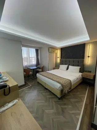 Standart Oda, Şehir Manzaralı