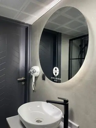 Standart Oda, Şehir Manzaralı