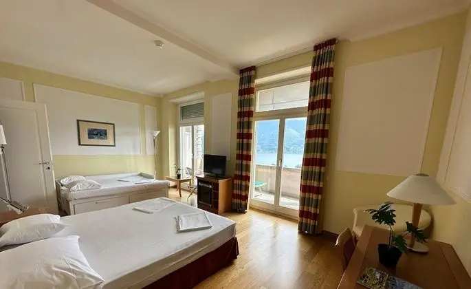 Panoramic Dört Kişilik Oda, Göl Manzaralı