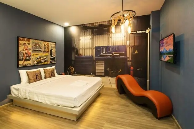 Deluxe Tek Büyük Yataklı Oda
