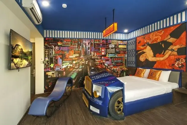 Luxury Tek Büyük Yataklı Oda