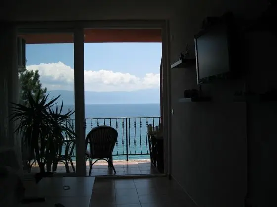 Exclusive Apart Daire, 2 Yatak Odası, Göl Manzaralı