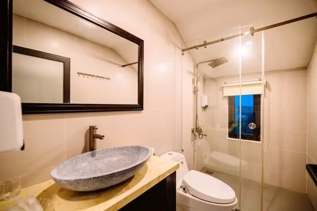 Deluxe Üç Kişilik Oda