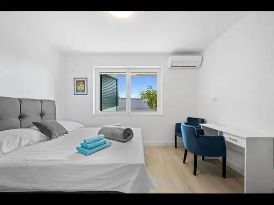 Villa, 6 Yatak Odası, Sigara İçilebilir, Balkon