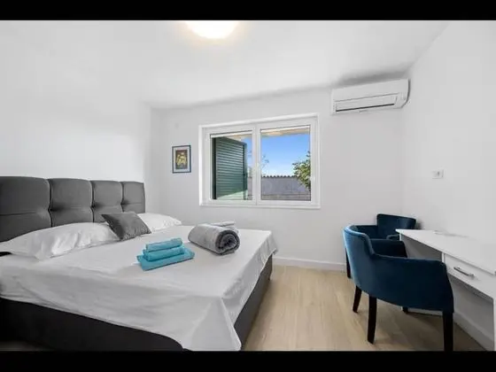 Villa, 6 Yatak Odası, Sigara İçilebilir, Balkon