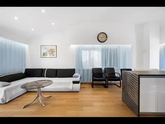 Villa, 6 Yatak Odası, Sigara İçilebilir, Balkon