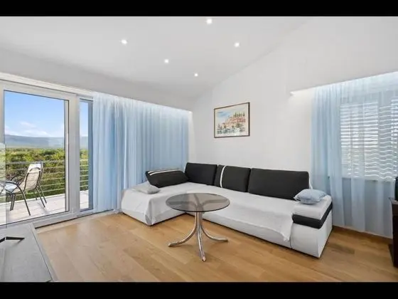 Villa, 6 Yatak Odası, Sigara İçilebilir, Balkon