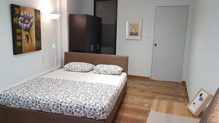 Apart Daire, 6 Yatak Odası