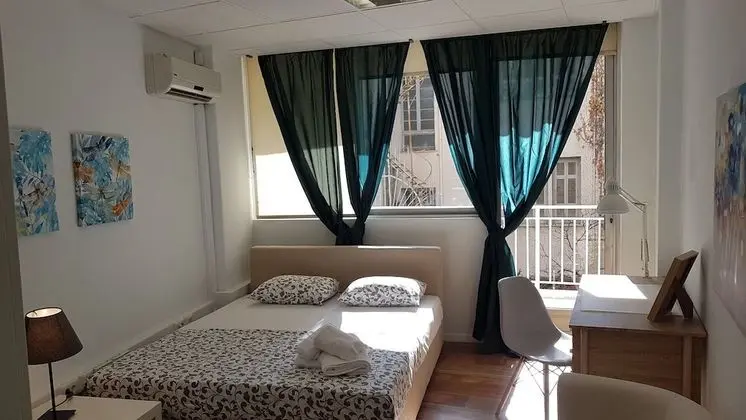 Apart Daire, 6 Yatak Odası