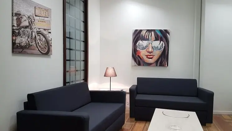 Apart Daire, 6 Yatak Odası