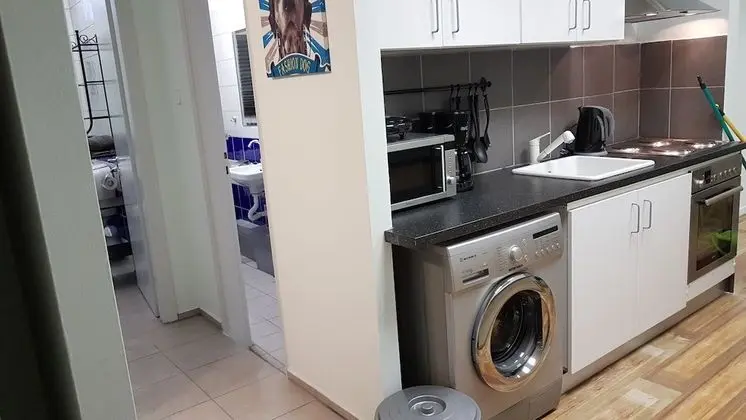 Apart Daire, 6 Yatak Odası