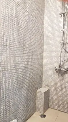 Apart Daire, 6 Yatak Odası