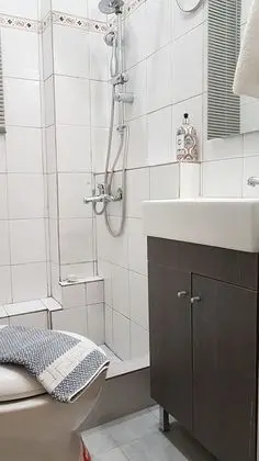 Apart Daire, 6 Yatak Odası