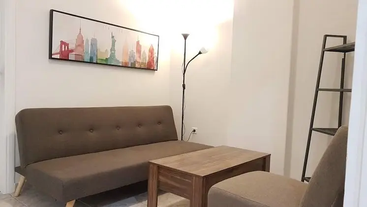 Apart Daire, 6 Yatak Odası