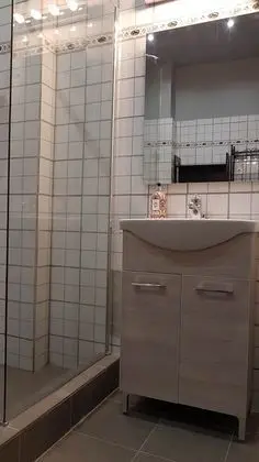 Apart Daire, 6 Yatak Odası