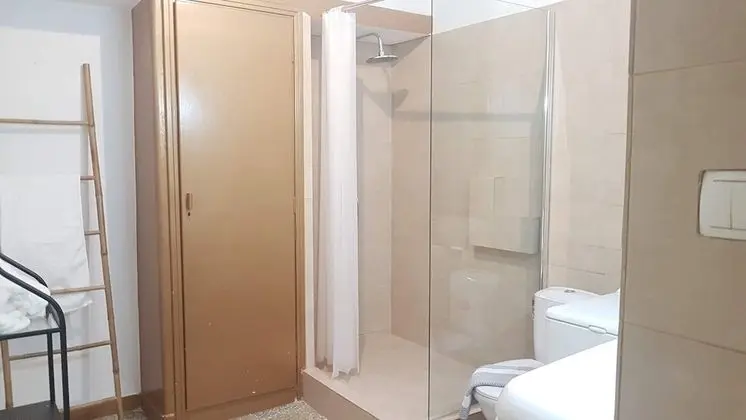 Deluxe Apart Daire, Birden Çok Yatak Odası