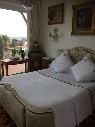 Tek Büyük Yataklı Oda (Romantique)