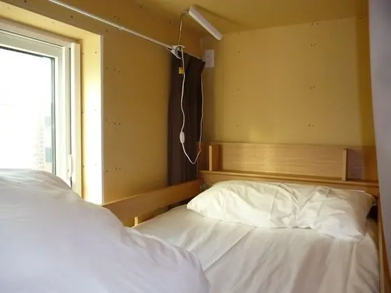 Ortak Ranzalı Oda, Karma Ranzalı Oda (Bunk Bed)
