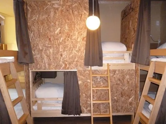 Ortak Ranzalı Oda, Sadece kadınlar için (Bunk Bed)