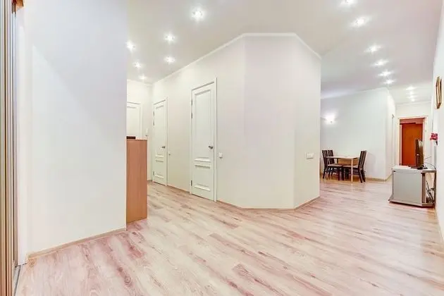 Apart Daire (28 Moika, 3)