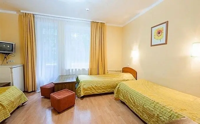 Standard Üç Kişilik Oda