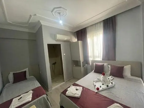 Aile Odası, Şehir Manzaralı